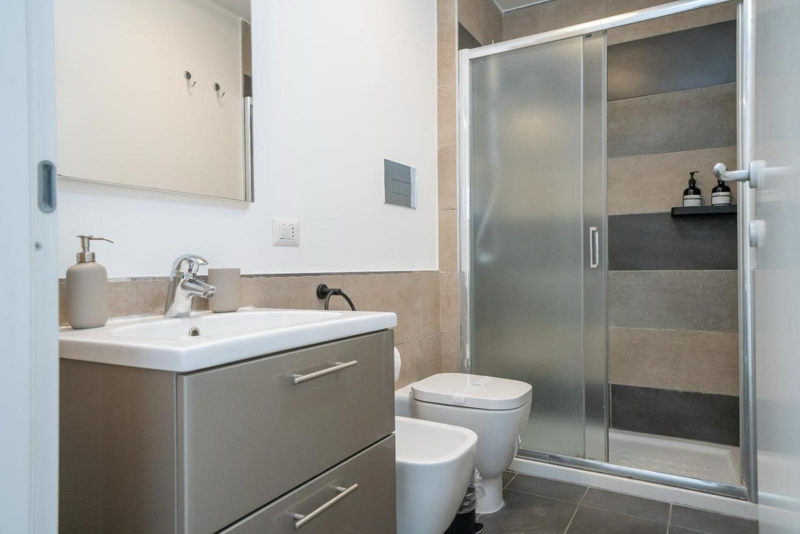 Bovio Boutique Studio Apartment 나폴리 객실 사진