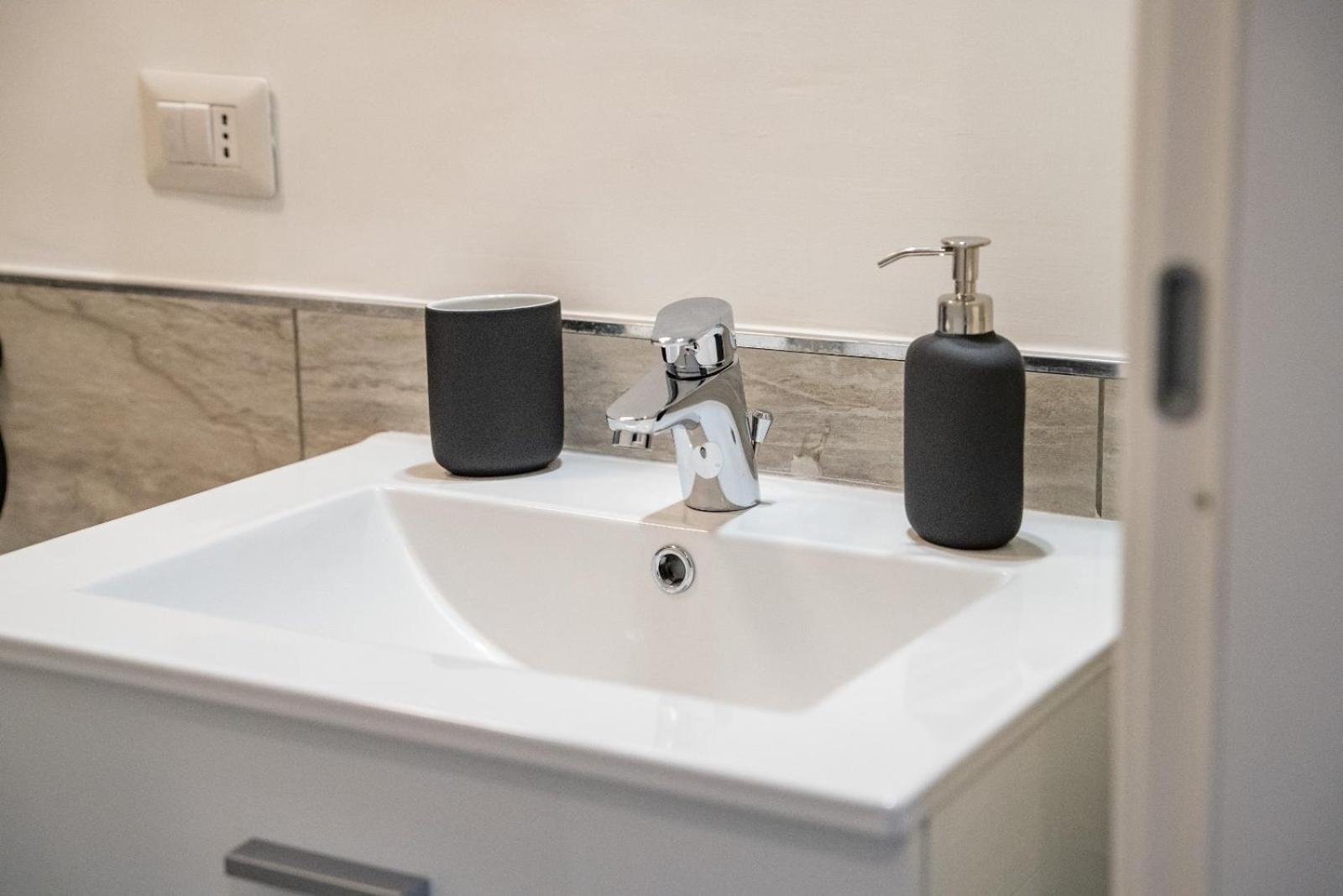 Bovio Boutique Studio Apartment 나폴리 외부 사진