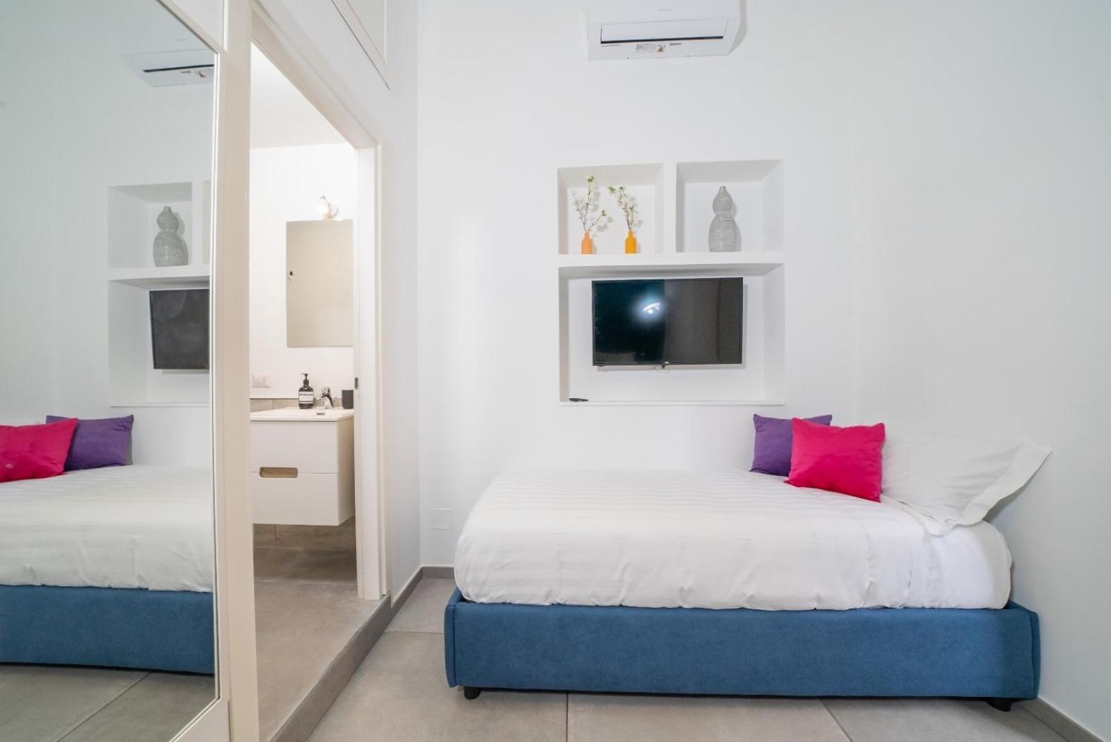 Bovio Boutique Studio Apartment 나폴리 외부 사진